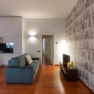 Apartment My Charming In Centro Citta-san Lorenzo, Milan